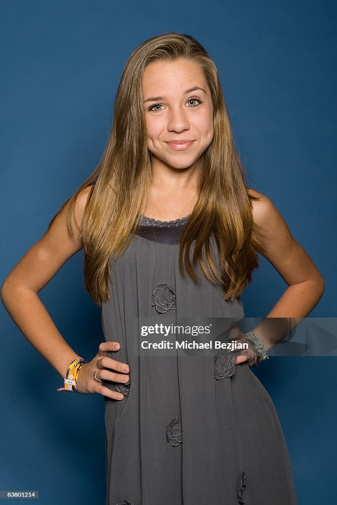 Actress Taylor Atelian attends the Evening With The Stars at the W
