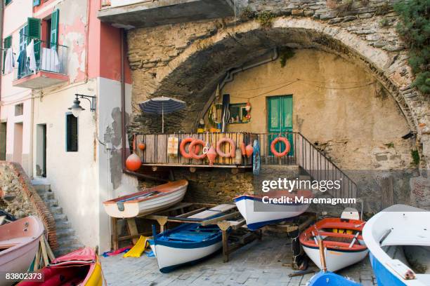 cinque terre national park. view of the town - riomaggiore stock pictures, royalty-free photos & images