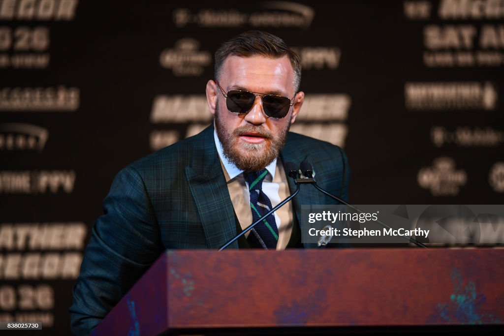 Floyd Mayweather Jr. v Conor McGregor - News Conference