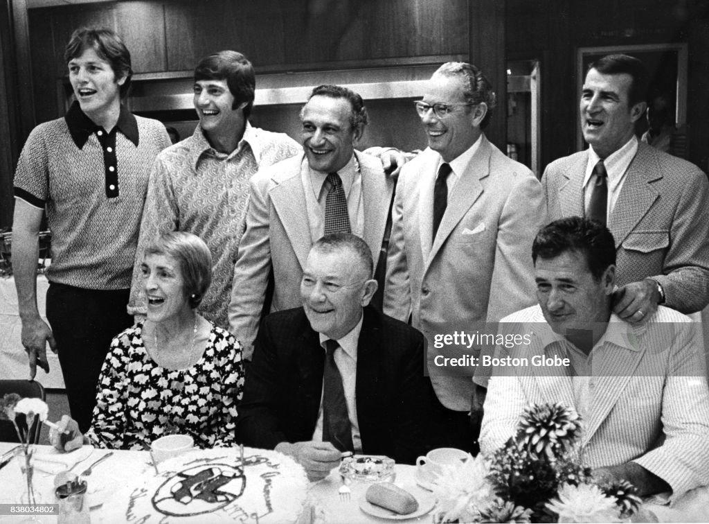 From left, Carlton Fisk, Carl Yastrzemski, Frank Malzone, Dom... News