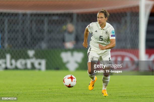 Babett Peter of Germany controls the ball during the Group B match between Germany and Sweden during the UEFA Women's Euro 2017 at Rat Verlegh...