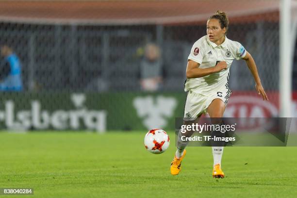 Babett Peter of Germany controls the ball during the Group B match between Germany and Sweden during the UEFA Women's Euro 2017 at Rat Verlegh...