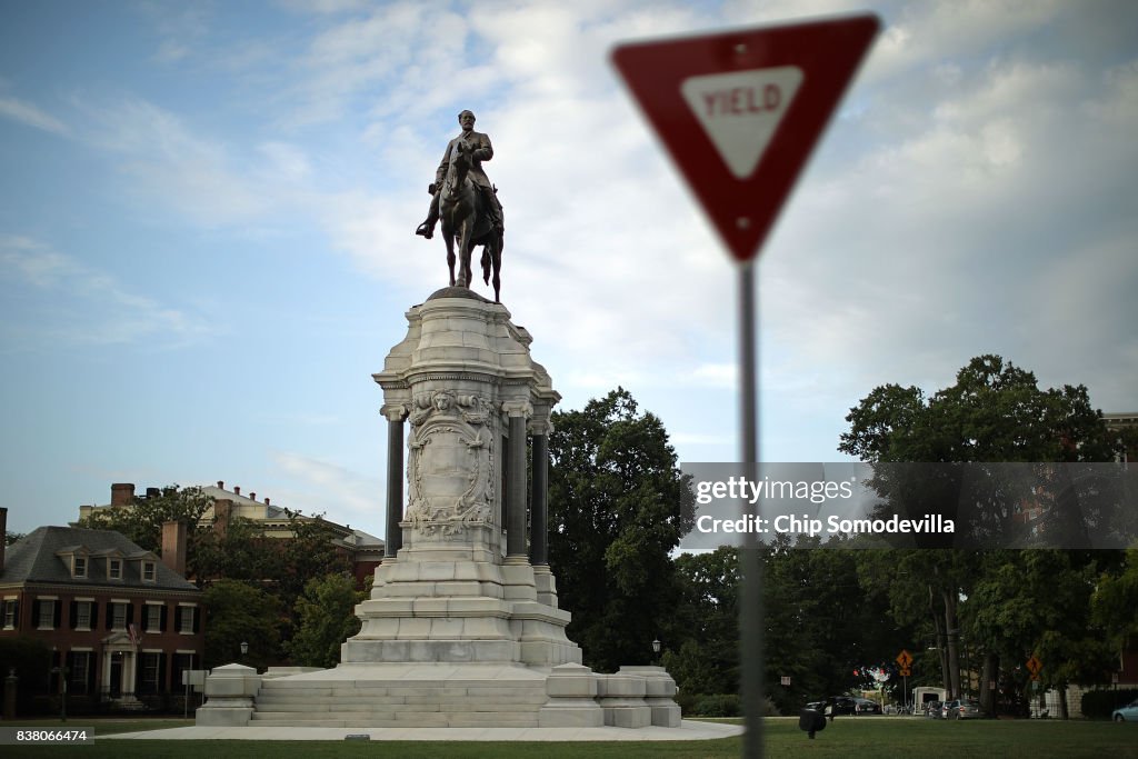 Richmond Mayor Calls For Removal Of City's Confederate Era Statues On Its Monument Ave.