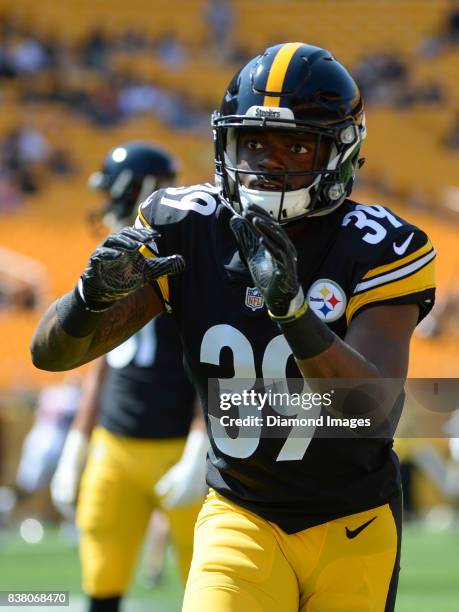 Terrish 40 Terrish Webb Stock Photos, High-Res Pictures, and Images - Getty Images