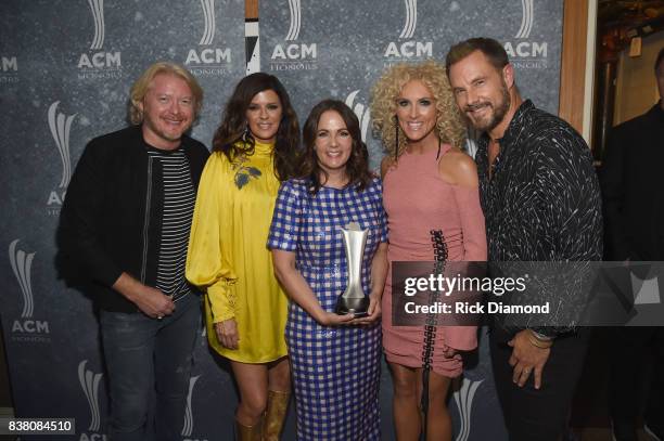 Phillip Sweet, Karen Fairchild, honoree Lori McKenna, Kimberly Schlapman, and Jimi Westbrook attend the 11th Annual ACM Honors at the Ryman...
