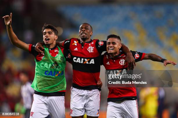 Lucas Paquetá, Juan and Everton of Flamengo celebrate the victory after a match between Flamengo and Botafogo part of Copa do Brasil Semi-Finals 2017...