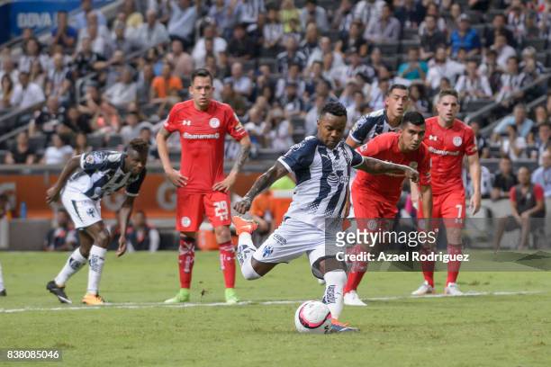 Dorlan Pabon of Monterrey takes a penalty kick during the 6th round match between Monterrey and Toluca as part of the Torneo Apertura 2017 Liga MX at...