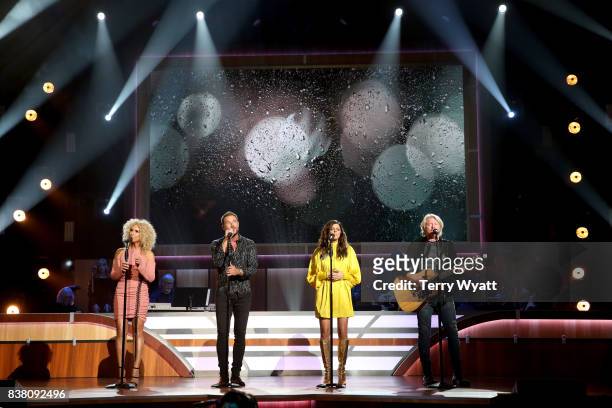 Kimberly Schlapman, Jimi Westbrook, Karen Fairchild, and Phillip Sweet of Little Big Town perform onstage during the 11th Annual ACM Honors at the...