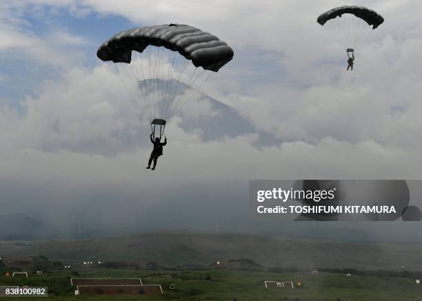 Airborne Ranger Jsdf 237 Jsdf Airborne Troops Stock Photos, High-Res Pictures, and Images ...