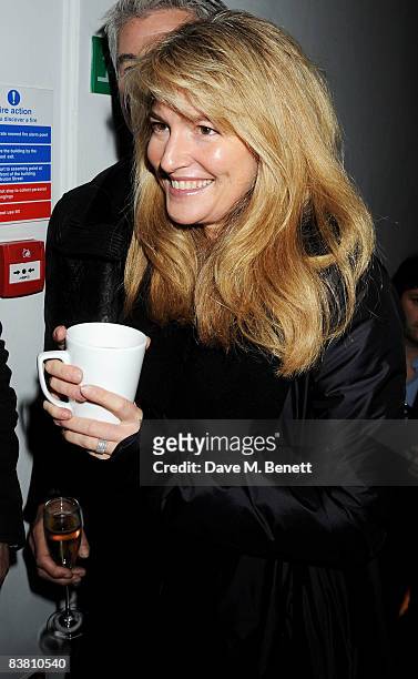Frances Avery Agnelli attends a private party to see the Christmas lights switch on at the Stella McCartney store, on November 24, 2008 in London,...