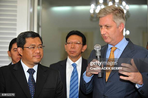 Prince Phillipe of Belgium speaks next to West Java Governor Ahmad Heryawan during a press conference in Bandung on November 25, 2008. Prince...