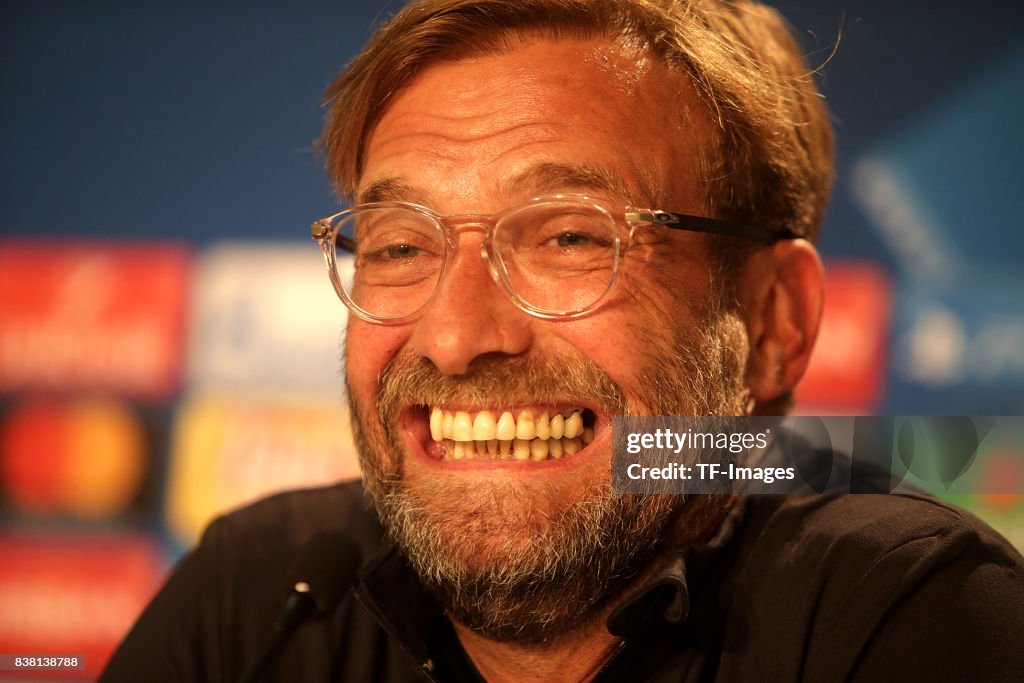 FC Liverpool - Training & Press Conference
