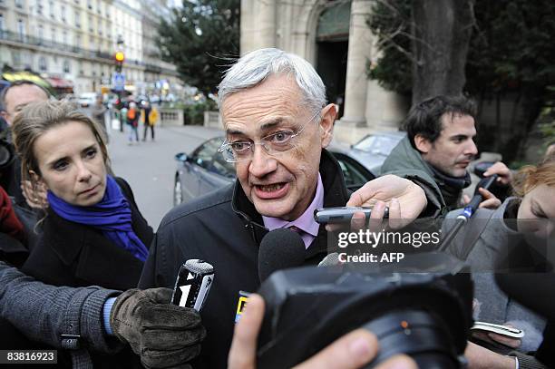 French socialist Jean-Louis Bianco arrives on November 25, 2008 at La Mutualite in Paris for a party national council. Socialists are to hear whether...