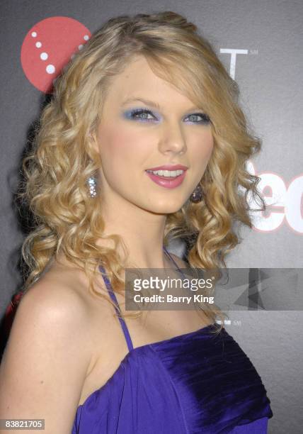 Singer Taylor Swift arrives at the Verizon Wireless and People party held at Avalon Hollywood on February 8, 2008 in Hollywood, California.