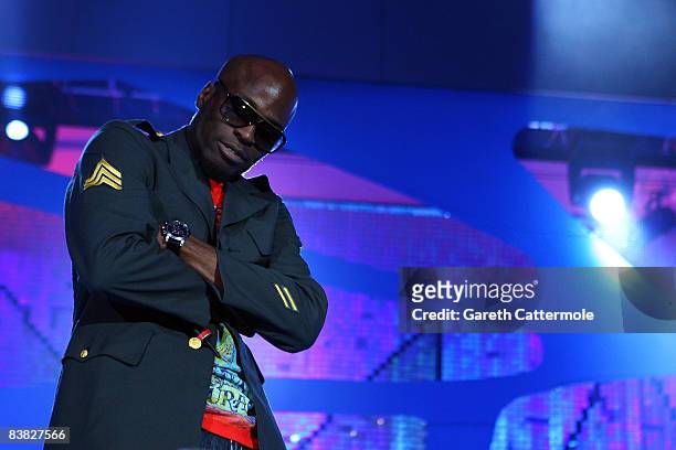Ikechukwu performs on stage at the MTV Africa Music Awards 2008 at the Abuja Velodrome on November 22, 2008 in Abuja, Nigeria.