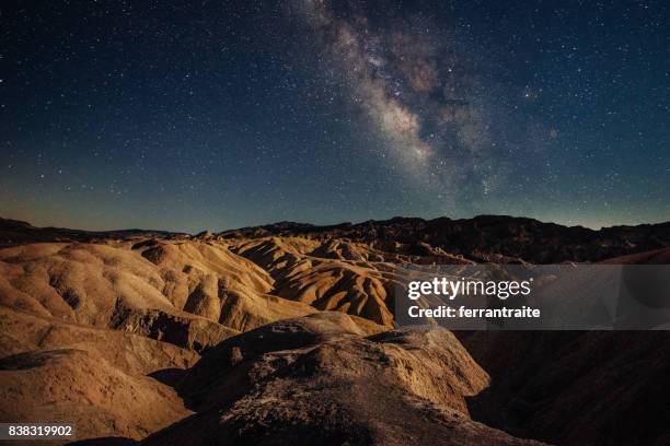 stargazing in death valley - death valley desert stock pictures, royalty-free photos & images