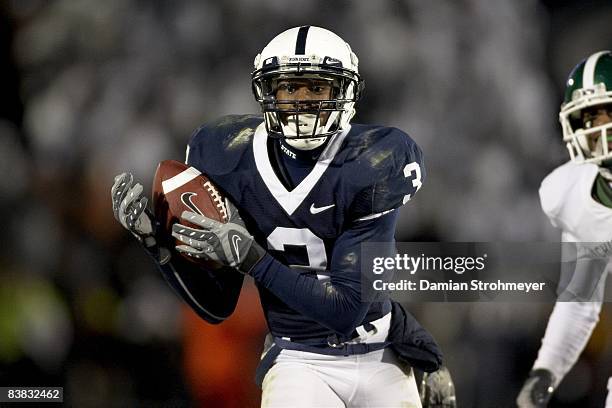 Penn State Deon Butler in action, rushing vs Michigan State. State College, PA CREDIT: Damian Strohmeyer