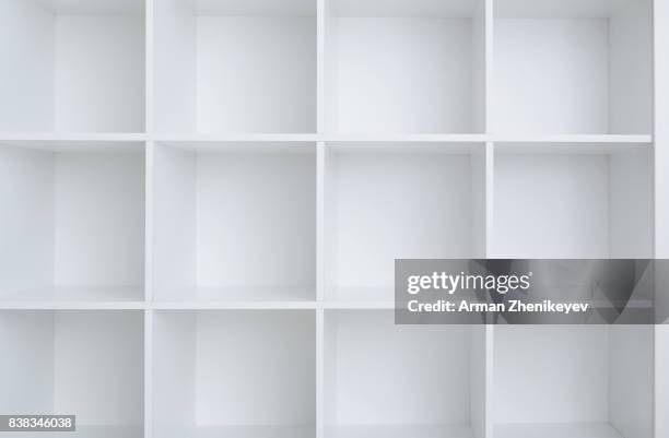 empty white shelf cabinet - bookshelf foto e immagini stock