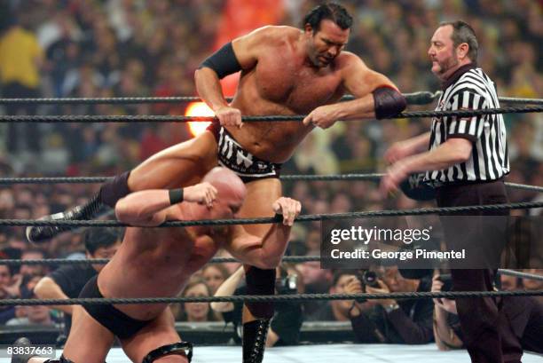 Wwf Stone Cold Vs Razor Ramon 59 Razor Ramon Photos & High Res Pictures - Getty Images