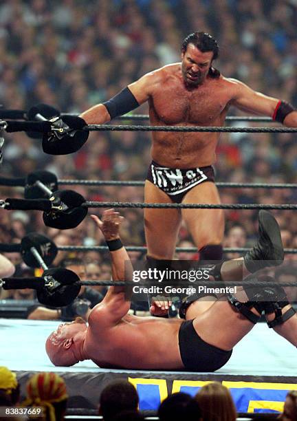 Stone Cold Vs Razor Ramon Scott Hall Photos and Premium High Res Pictures - Getty Images