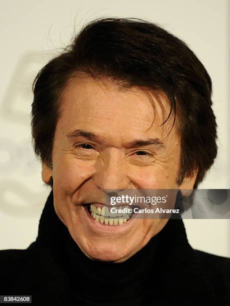 Spanish singer Raphael presents his new album "Raphael 50 Anos Despues" at Ritz Hotel on November 27, 2008 in Madrid, Spain.