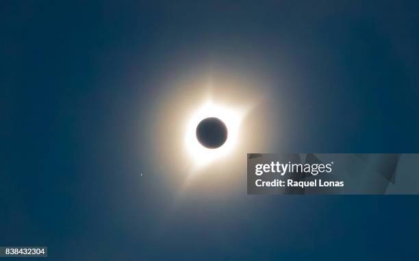 total solar eclipse 2017 - mercury planet stock pictures, royalty-free photos & images