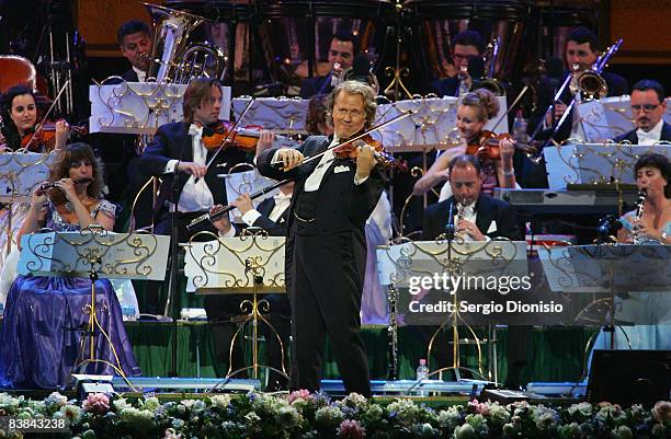 Andre Rieu Plays Sydney Photos and Premium High Res Pictures - Getty Images