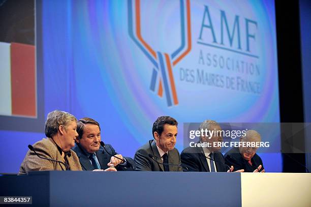 French President Nicolas Sarkozy , Association des maires de France vice-president Jacqueline Gourault , AMF's General secretary Andre Laignel ,...