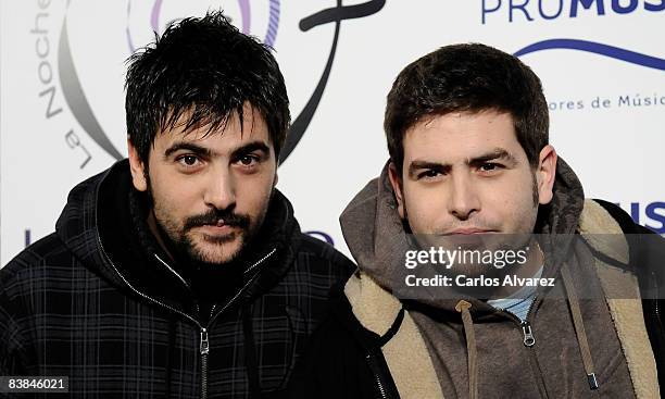 Estopa band members attend the Promusicae Gold Disc Awards photocall at Joy Eslava Club on November 27, 2008 in Madrid, Spain.