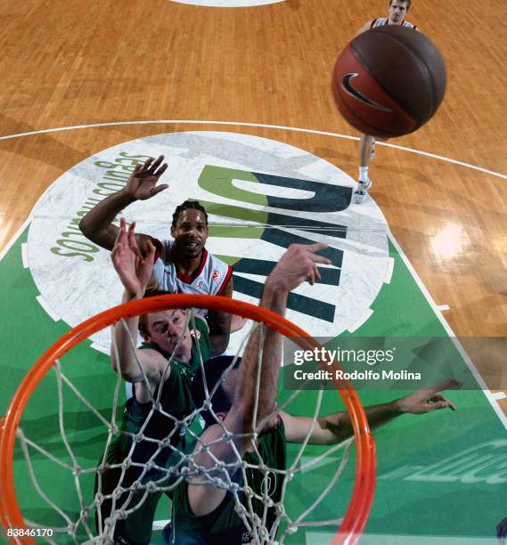 Luka Bogdanovic, #10 of DKV Joventut competes in action during the Euroleague Basketball Game 5 match between DKV Joventut and Tau Ceramica at the...