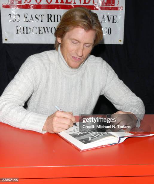 Denis Leary promotes his new book "Why We Suck" at Bookends on November 28, 2008 in Ridgewood, New Jersey.