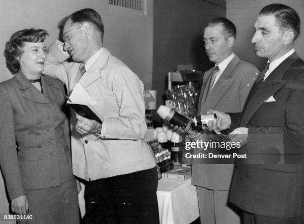 Michael Reverts Reverts Photos and Premium High Res Pictures - Getty Images