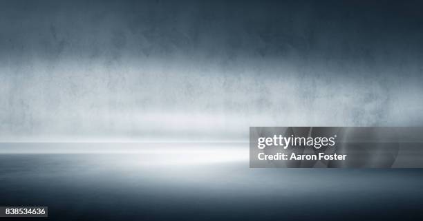 Infinity Studio Background Photos and Premium High Res Pictures - Getty ...