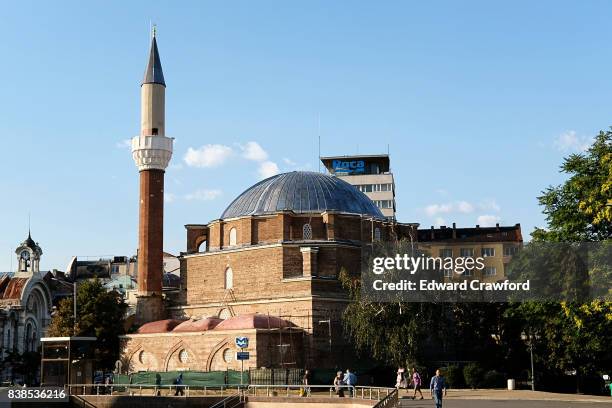 the banya bashi mosque in sofia, bulgaria. - banya stock pictures, royalty-free photos & images