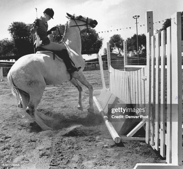 Julie Ridden 483 80s Banker Stock Photos, High-Res Pictures, and Images - Getty Images