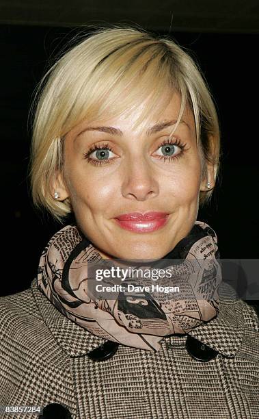 Natalie Imbruglia arrives at the UK premiere of Ano Una at Curzon Renoir Cinema on November 29, 2008 in London, England.