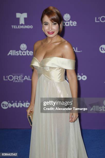 Majida Issa arrives at Telemundo's 2017 "Premios Tu Mundo" at American Airlines Arena on August 24, 2017 in Miami, Florida.