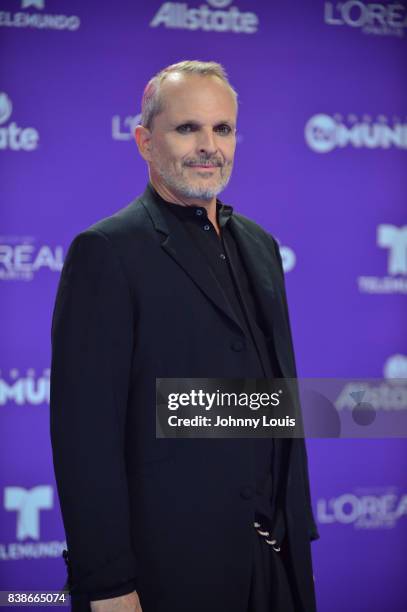 Miguel Bose arrives at Telemundo's 2017 'Premios Tu Mundo' at American Airlines Arena on August 24, 2017 in Miami, Florida.