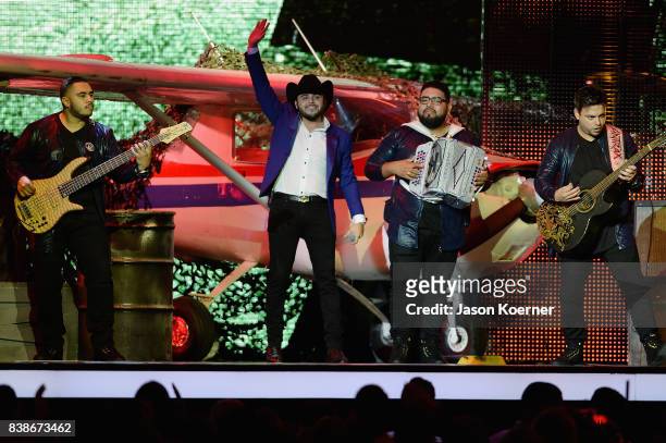 Gerardo Ortiz performs on stage at Telemundo's 2017 "Premios Tu Mundo" at American Airlines Arena on August 24, 2017 in Miami, Florida.