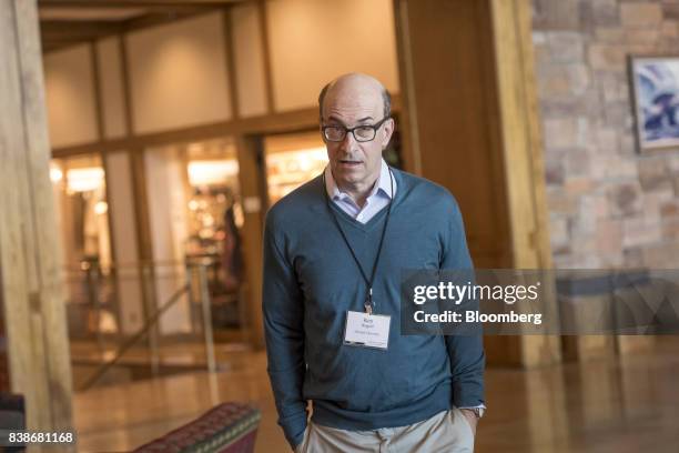 Kenneth Rogg 26 Kenneth S Rogoff Photos & High Res Pictures - Getty Images