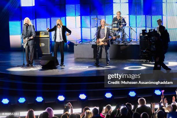 Muenchener Freiheit attends 'Das Grosse Sommer-Hit-Festival 2017' at Timmendorfer Strand on August 24, 2017 at Timmendorfer Strand, Germany.