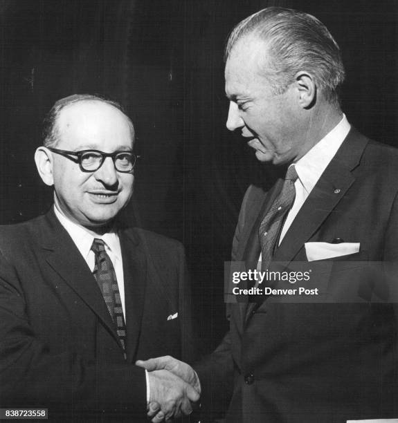 Solomon Rosenberg Python 16 Solomon Rosenberg Stock Photos, High-Res Pictures, and Images ...