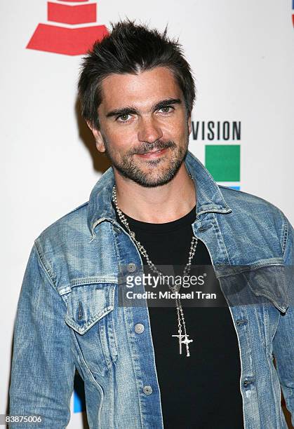 Singer Juanes arrives at the 9th Annual Latin Grammy Awards held at Toyota Center on November 13, 2008 in Houston, Texas.