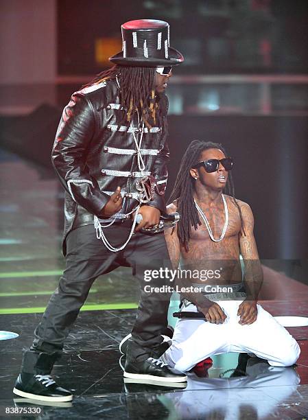 Rappers T-Pain and Lil Wayne on stage at the 2008 MTV Video Music Awards at Paramount Pictures Studios on September 7, 2008 in Los Angeles,...