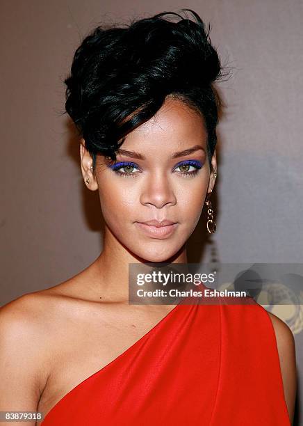 Recording artist Rihanna attends the launch of the Tattoo Heart Collection to Benefit UNICEF cocktail reception at Gucci on November 19, 2008 in New...