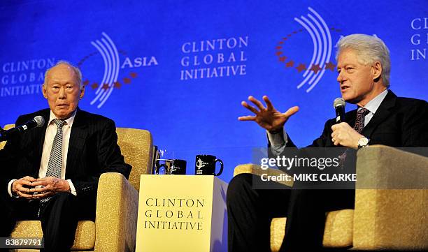 Singapore Minister Mentor LeeKuan Yew and former US president Bill Clinton take part in the Clinton Global Initiative in Hong Kong on December 2,...