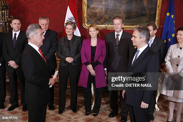 Austrian President Heinz Fischer swears in Prime Minister Werner Faymann on December 2, 2008 in Vienna before, from left, Agriculture Minister...