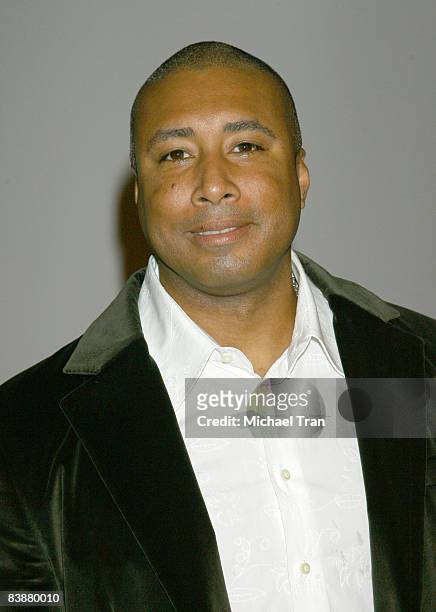 Former New York Yankee Bernie Williams arrives at the 2008 Latin Recording Academy Person of the Year awards tribute to Gloria Estefan held at the...
