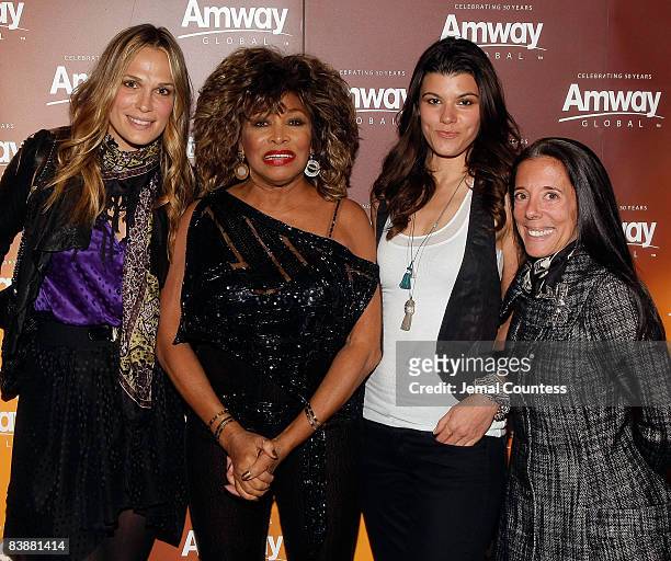 Actress/model Molly Sims, Music Legend Tina Turner, Summer Rayne Oaks and Faith Kates Kogan backstage at the Amway Global presentation of Tina Turner...