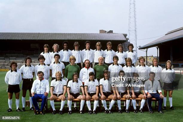 Fulham team group. Marcus Ellwood, Brian Greenaway, Tyrone James, Tony Mahoney, Tony Gale, Dennis Byatt, Viv Busby, Terry Bullivant, Michael...